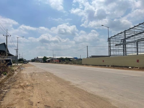 ឃ្លាំងសំរាប់ជួលនៅព្រែកព្នៅ ផ្លូវទំនប់ស្រូវ / Warehouse for Rent in Khan Prek Pnov, Kob Srov Blvd