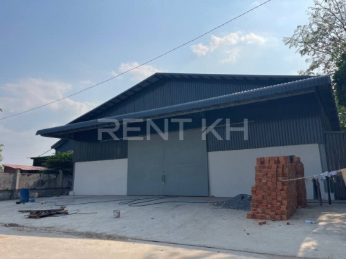ឃ្លាំងសម្រាប់ជួលនៅជិតផ្លូវហាណូយ / Warehouse for Rent Nearly Hanoi Blvd