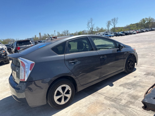 2012 Options 3 ឡានDealer សាង$15900 ទេីបទិញបាន 🐝