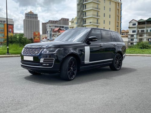 2014 Range Rover Vogue Diesel (Upgraded Exterior)