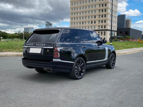 2014 Range Rover Vogue Diesel (Upgraded Exterior)
