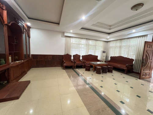 8 Bedroom Villa for Rent in Phnom Penh Thmey near AEON2