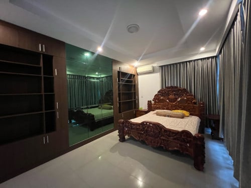 8 Bedroom Villa for Rent in Phnom Penh Thmey near AEON2