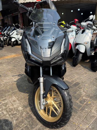 ADV 021 ខ្មៅ