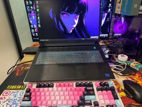 Alienware m18 R2