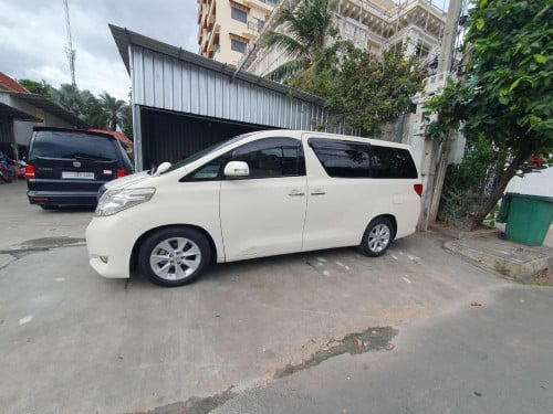 Alphard ឆ្នាំ 2009 V4 ប៉ុង1 ធានាឡានសុីន១ជុំ