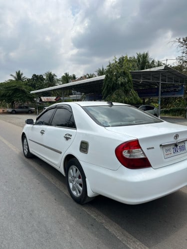 Camry XLE ឆ្នាំ 2002 full Option បើកដំបូល