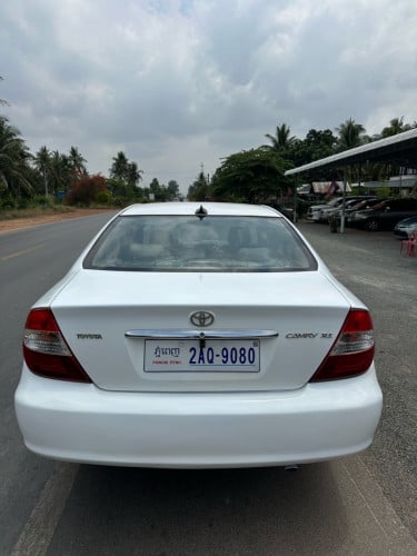 Camry XLE ឆ្នាំ 2002 full Option បើកដំបូល
