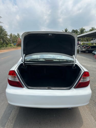 Camry XLE ឆ្នាំ 2002 full Option បើកដំបូល