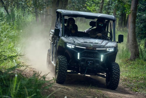 CFMOTO UFORCE U10 XL PRO – 998cc 3-Cylinder | 6-Seater | NEXT-GEN Utility Machine (PRE-ORDER)