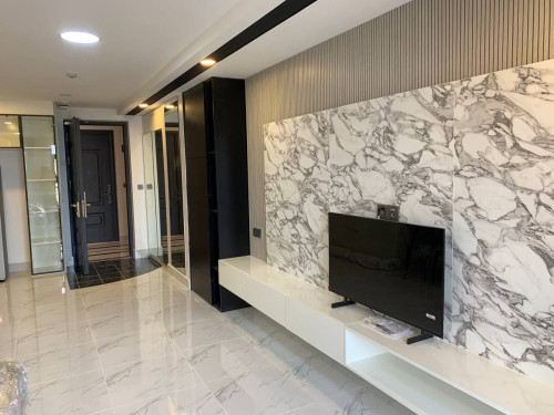 Condo for rent 公寓出租 /