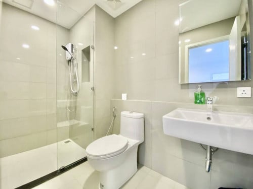 Condo for rent 公寓出租 / Rental fee 租金: 600$ (Can negotiation)