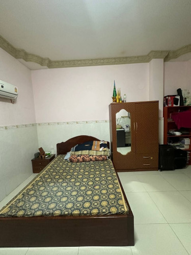 Flat house for sale  排屋出售 / Price 价格: 290,000$ (Can negotiation)