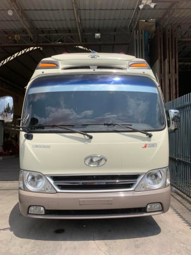 Hyundai county 25កៅអី