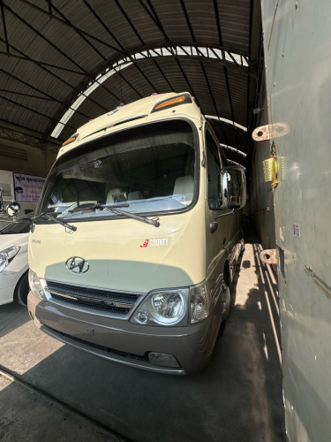 Hyundai county 25កៅអី