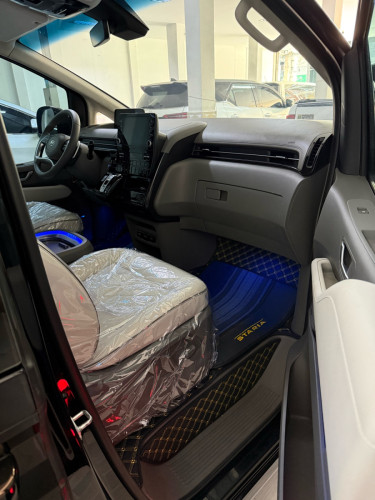 Hyundai staria 2022 full vip ថ្នាំសុីន