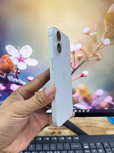 IPHONE16