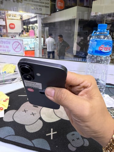 Iphone17 256G CH sim2 battery 100% សាកបាន 6ដង