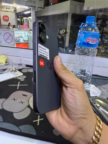 Iphone17 256G CH sim2 battery 100% សាកបាន 6ដង