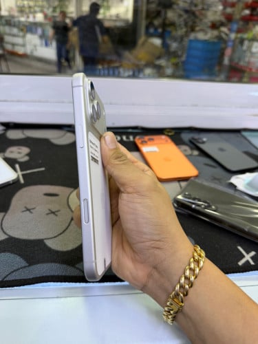 Iphone17promax 256G sim2 battery 100% សាល44ដង