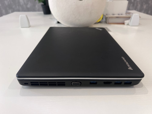 Lenovo think pad E430 ថ្មី៩៩%
