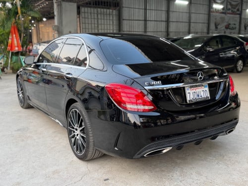 Mercedes C300 AMG 2015 Black Option ស្លាយកុងទ័រ ពិន្ទុជាប់85