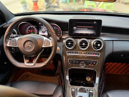 Mercedes C300 AMG 2015 Black Option ស្លាយកុងទ័រ ពិន្ទុជាប់85