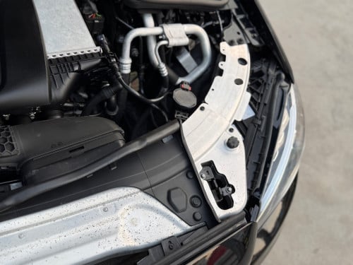 Mercedes C300 AMG 2015 Black Option ស្លាយកុងទ័រ ពិន្ទុជាប់85
