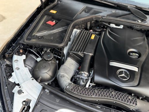 Mercedes C300 AMG 2015 Black Option ស្លាយកុងទ័រ ពិន្ទុជាប់85