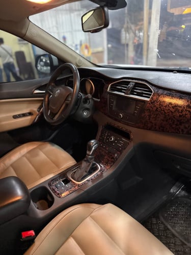 MG GS 2018 Full