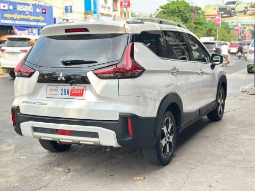 Mitsubishi Xpander Cross 2021