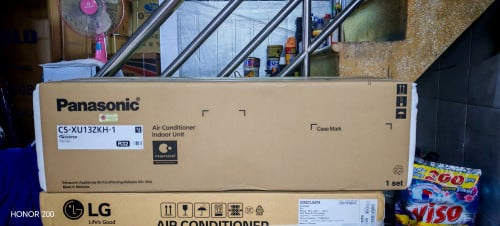 Panasonic​1.​5 សេះ​ inverter econavi មាន​ Wi-Fi Free ជើងទ្រ នឹង តំឡើង
