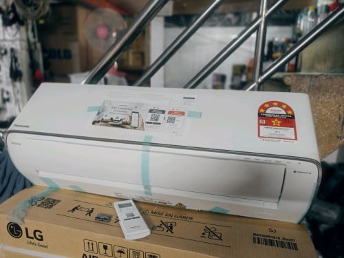 Panasonic​1.​5 សេះ​ inverter econavi មាន​ Wi-Fi Free ជើងទ្រ នឹង តំឡើង