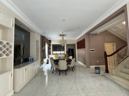 Prince Villa Rent / 独栋别墅出租/ 病发成