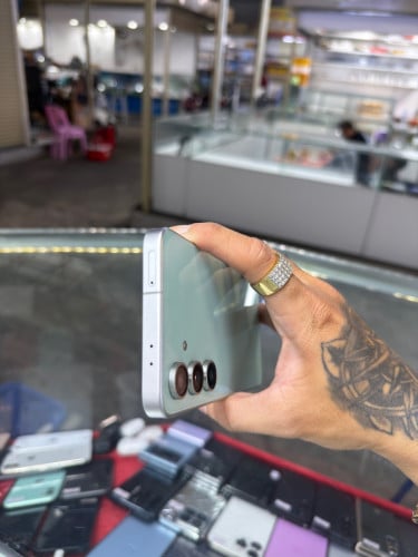 Samsung S24 FE Company Sim2 , Ram8GB HD256GB Phone Condition 98% , Bypass , ម៉ាស៊ីនហ្ស៊ីន