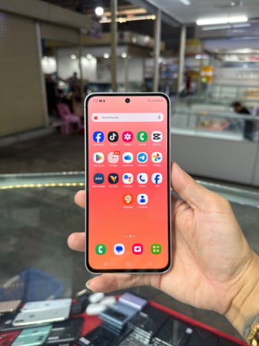 Samsung S24 FE Company Sim2 , Ram8GB HD256GB Phone Condition 98% , Bypass , ម៉ាស៊ីនហ្ស៊ីន