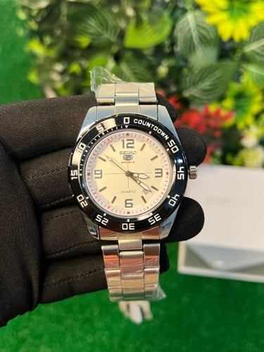 Seiko Quartz Battery operated