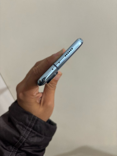 Sell Xiaomi Mi 10s ram8+8g rom256g Sim2 98%