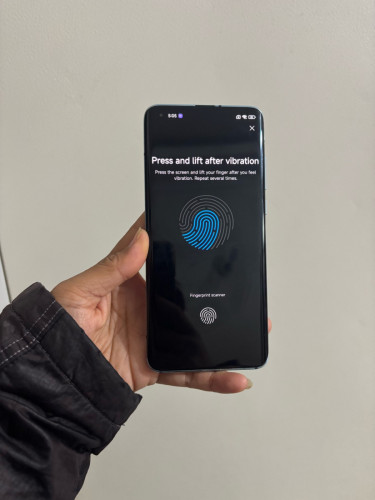 Sell Xiaomi Mi 10s ram8+8g rom256g Sim2 98%