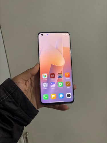 Sell Xiaomi Mi 10s ram8+8g rom256g Sim2 98%