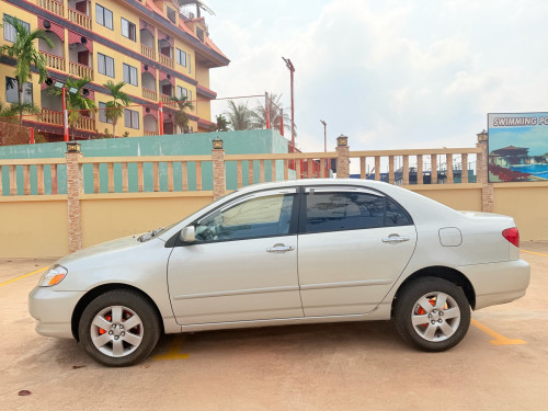 Toyota Corolla 2003 LE ធានាឡានស្អាត