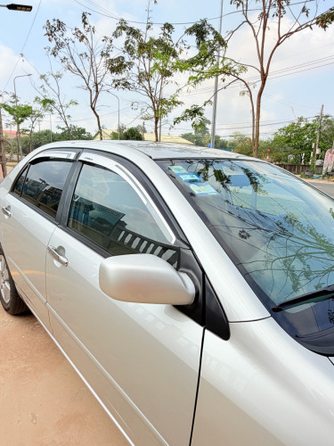 Toyota Corolla 2003 LE ធានាឡានស្អាត