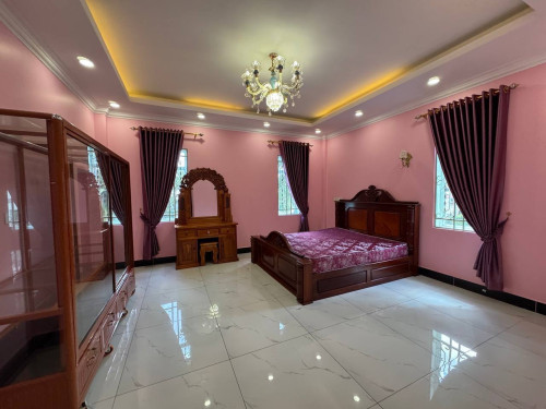ផ្ទះសម្រាប់ជួល