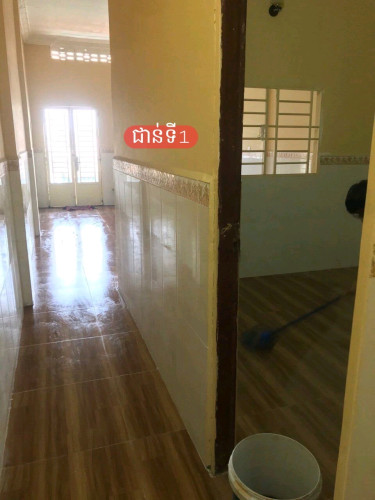 ផ្ទះជួល (ចង់ជួលទាំងមូលក៏បាន ឬ តែជាន់លើ ឬក្រោម ក៏បាន)