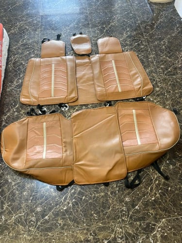 ស្រោមពូកឡានលក់