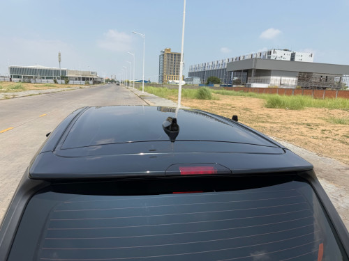 ឡានលក់ឆ្នាំ2024ដំបួលខ្មៅសោរពីគ្រាប់លក់19800$-016444430