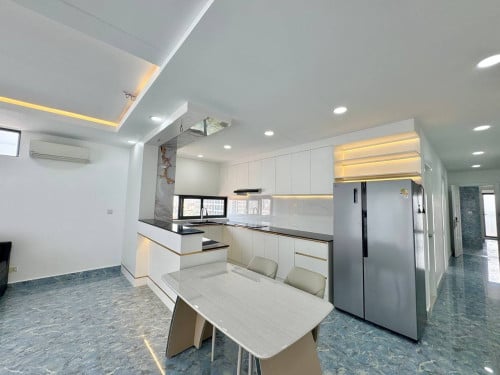 អគារសម្រាប់លក់ | BUILD FOR SALE (In Boeung Trabek area)