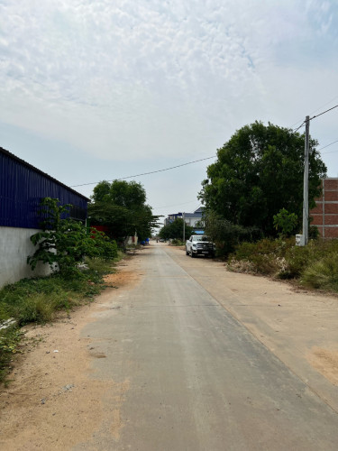 ដីលក់ក្រុងប៉ោយប៉ែត (Land for sell)