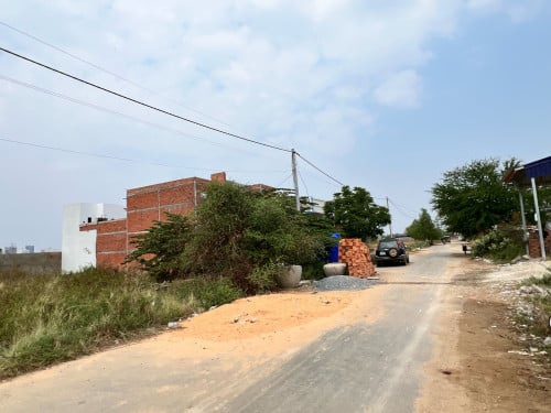 ដីលក់ក្រុងប៉ោយប៉ែត (Land for sell)