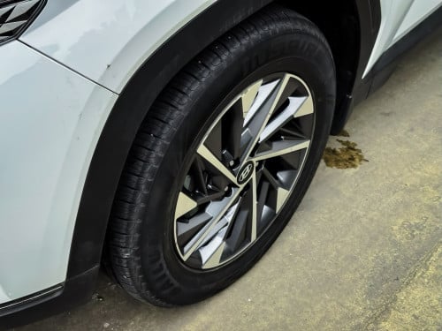 🔥HyundaiTucson 022កាន់💰9300$💸ដកឡានភ្លាមបង់រំលស់ជាមួយឃ្លាំងផ្ទាល់